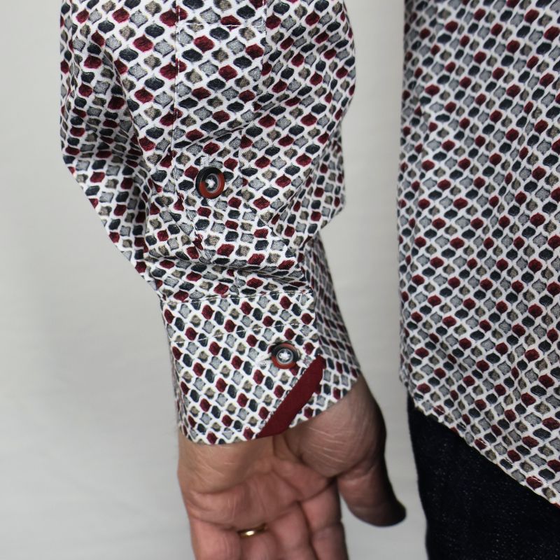 DOT BURGANDY